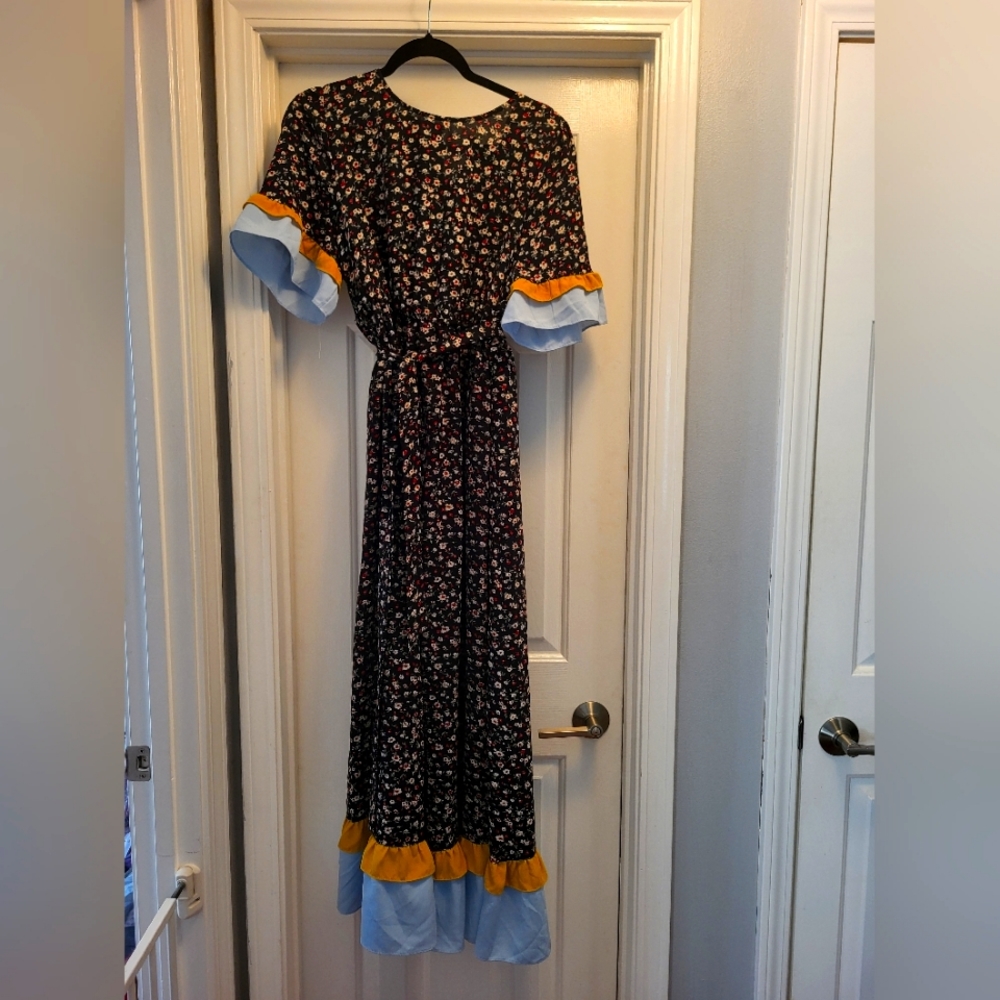 EUC SHEIN Maxi dress size 12